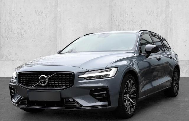 Volvo V60 B4 Diesel Ultimate Dark Standh. AHK Surround View